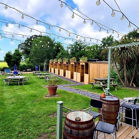The White Hart Hotel Newenden ภายนอก รูปภาพ