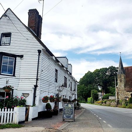 The White Hart Hotel Newenden ภายนอก รูปภาพ