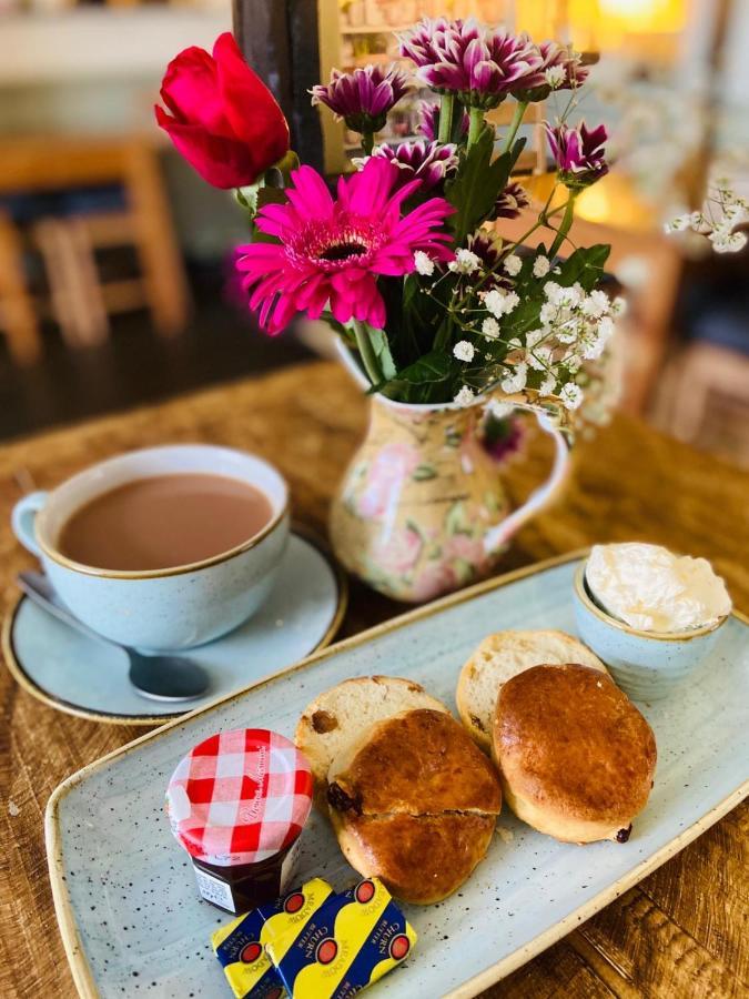 The White Hart Hotel Newenden ภายนอก รูปภาพ