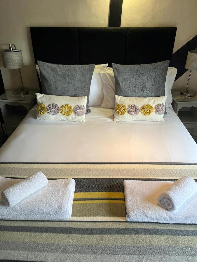 The White Hart Hotel Newenden ภายนอก รูปภาพ