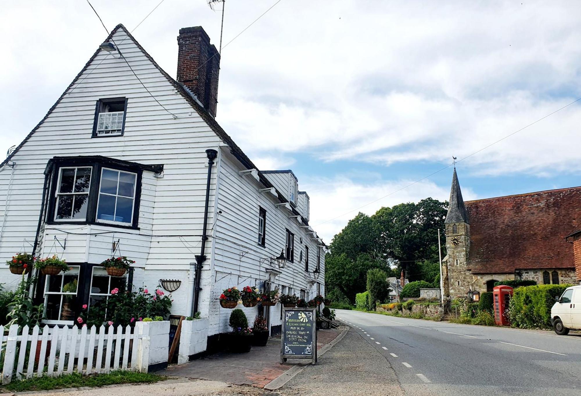 The White Hart Hotel Newenden ภายนอก รูปภาพ